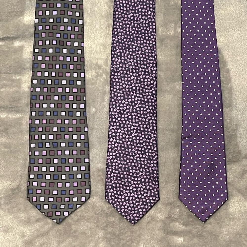 Elegant Purple and Gray Ties Set